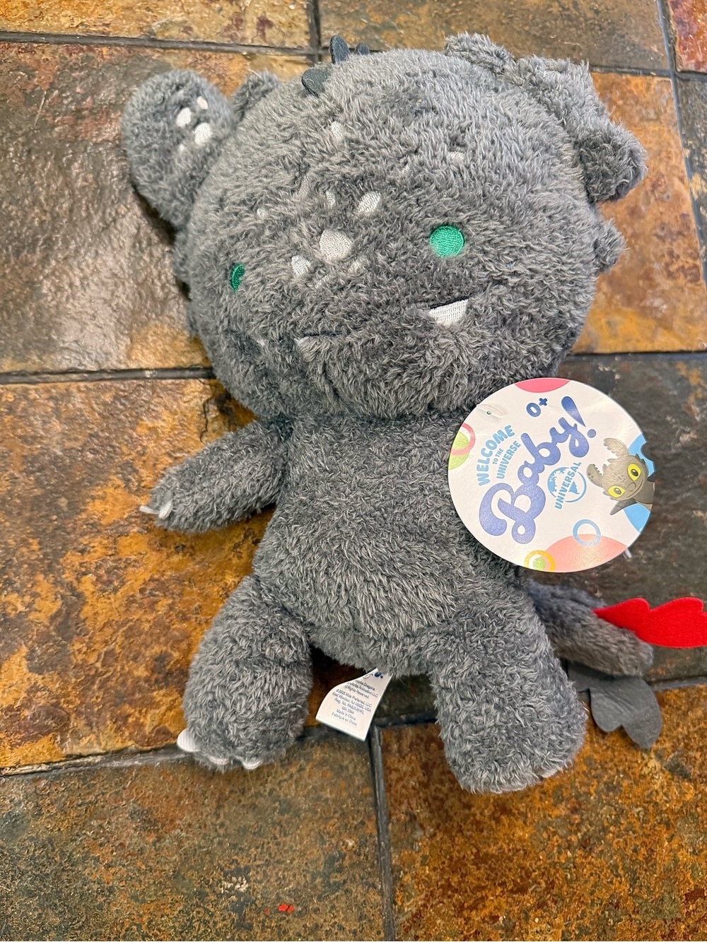 Toothless Cuteeze from How To Train Your Dragon.